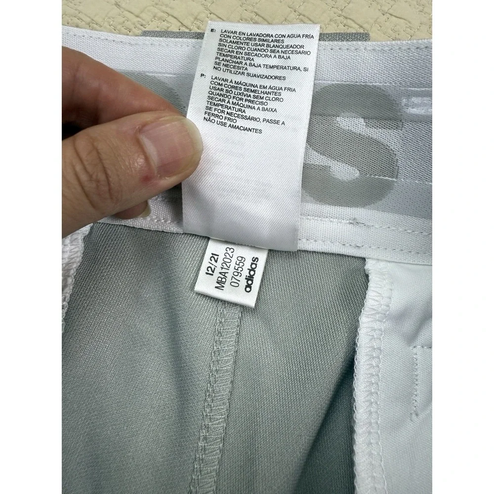 NEW Adidas Baseball Pants Aeroready Relaxed Fit Open Bottom |‎ Grey | Size Large